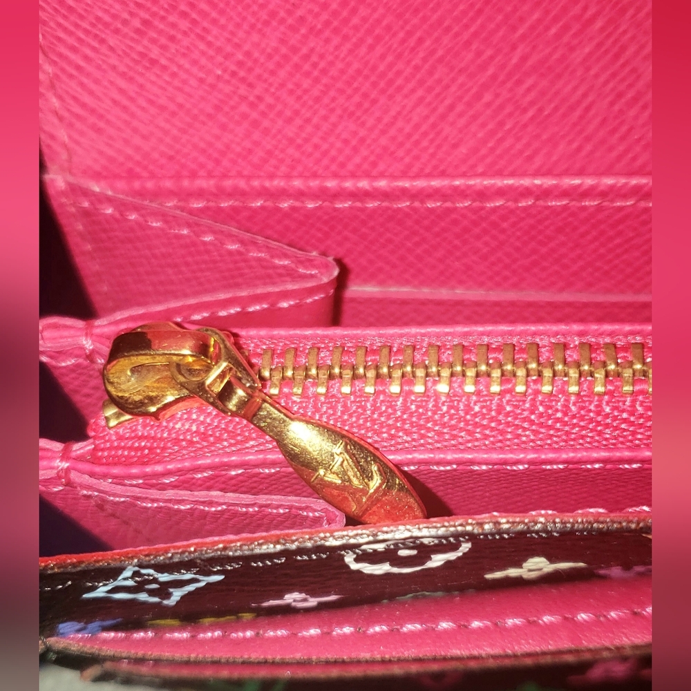 Louis Vuitton Murakami Sarah Wallet- Vintage & Authentic - Picture 12 of 14